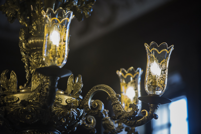 Smoking room chandelier